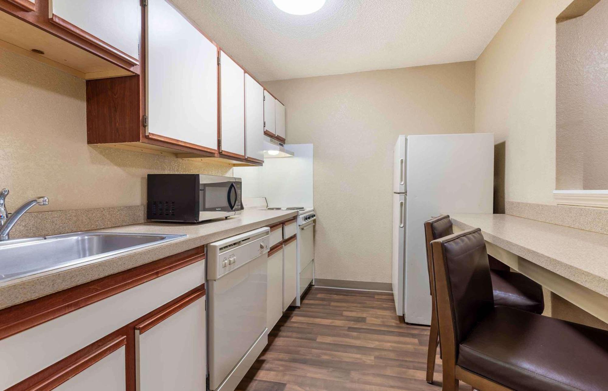 Extended Stay America Suites - Houston - Westchase - Westheimer Bagian luar foto